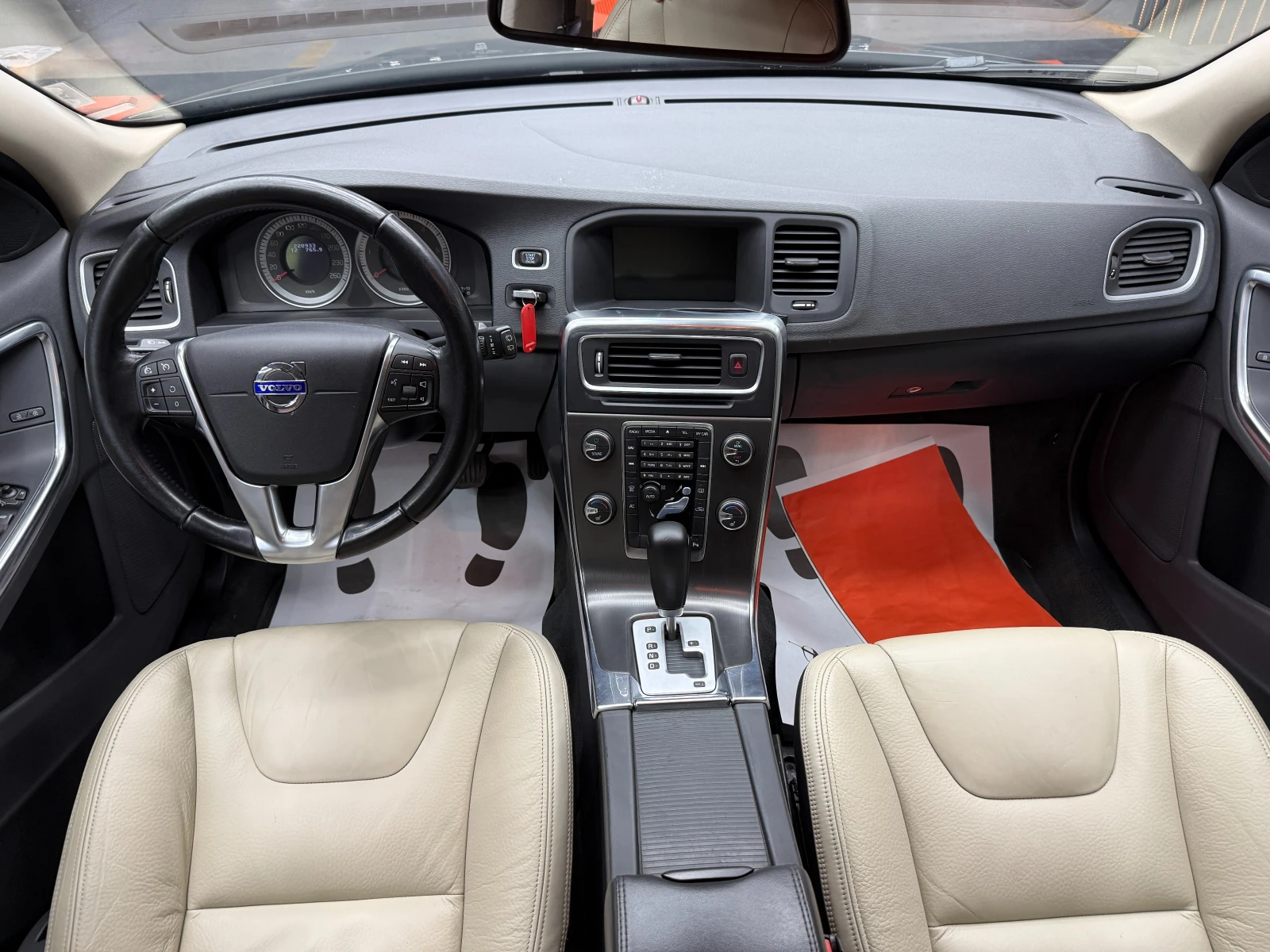 Volvo V60 2.4d 215 �.�./��������/������/������/�������� | Mobile.bg � ����������� 9