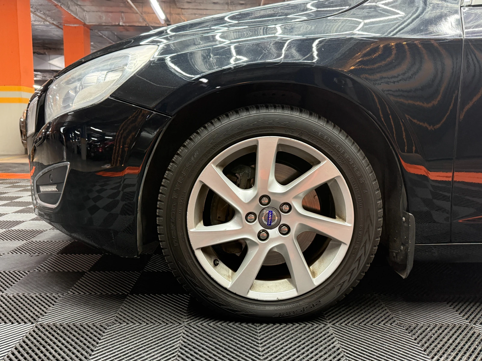 Volvo V60 2.4d 215 �.�./��������/������/������/�������� | Mobile.bg � ����������� 6