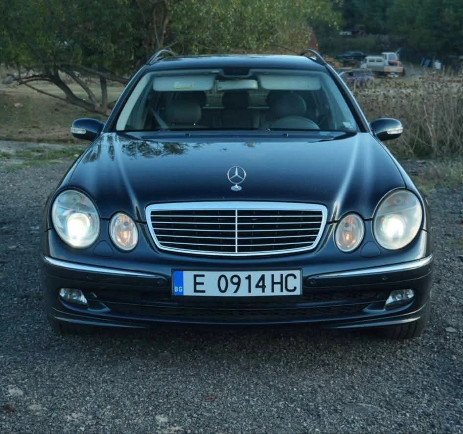 Mercedes-Benz E 320  - изображение 3