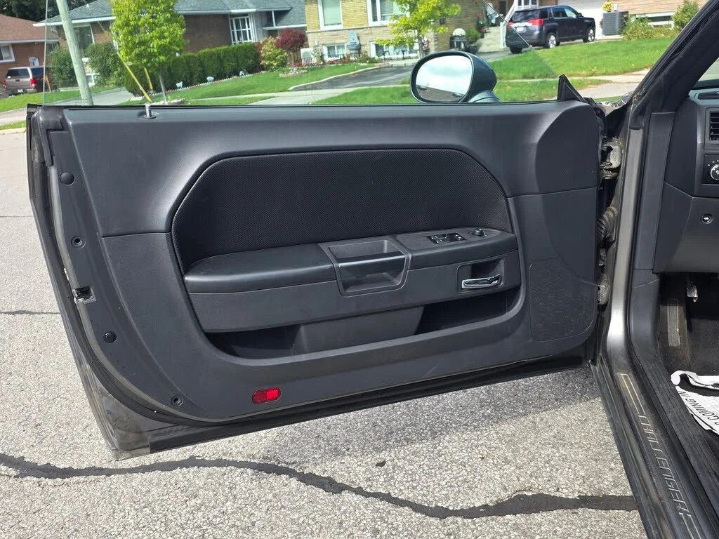 Dodge Challenger * SXT Plus* АвтоКредит (ЦЕНА ДО БГ) - изображение 10