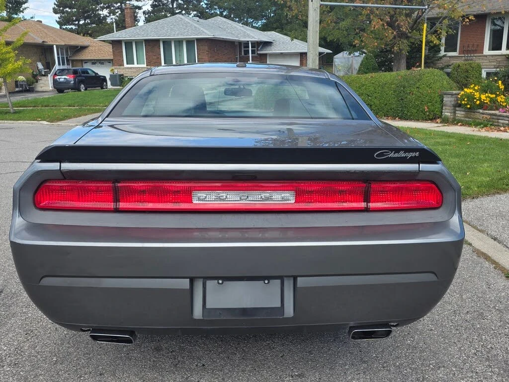 Dodge Challenger * SXT Plus* АвтоКредит (ЦЕНА ДО БГ) - изображение 5