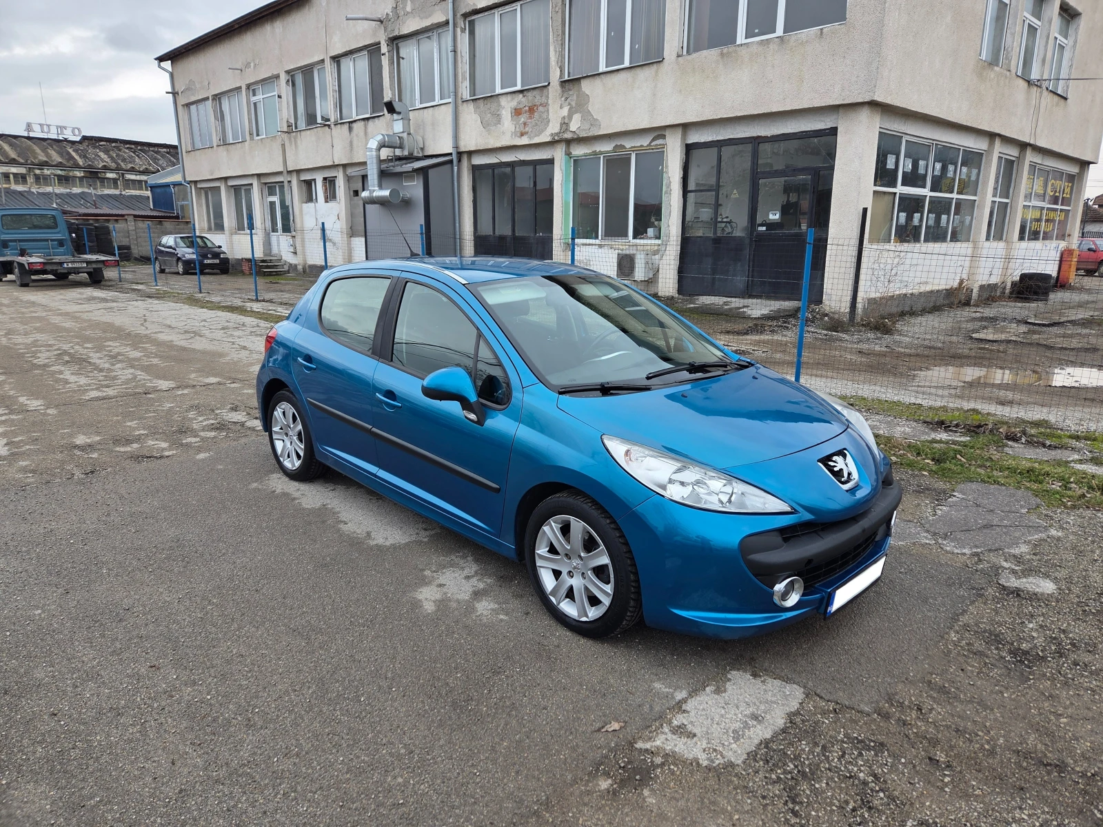 Peugeot 207 1.6HDI Bussines stile Hachback 5dr Euro4 | Mobile.bg � ����������� 1