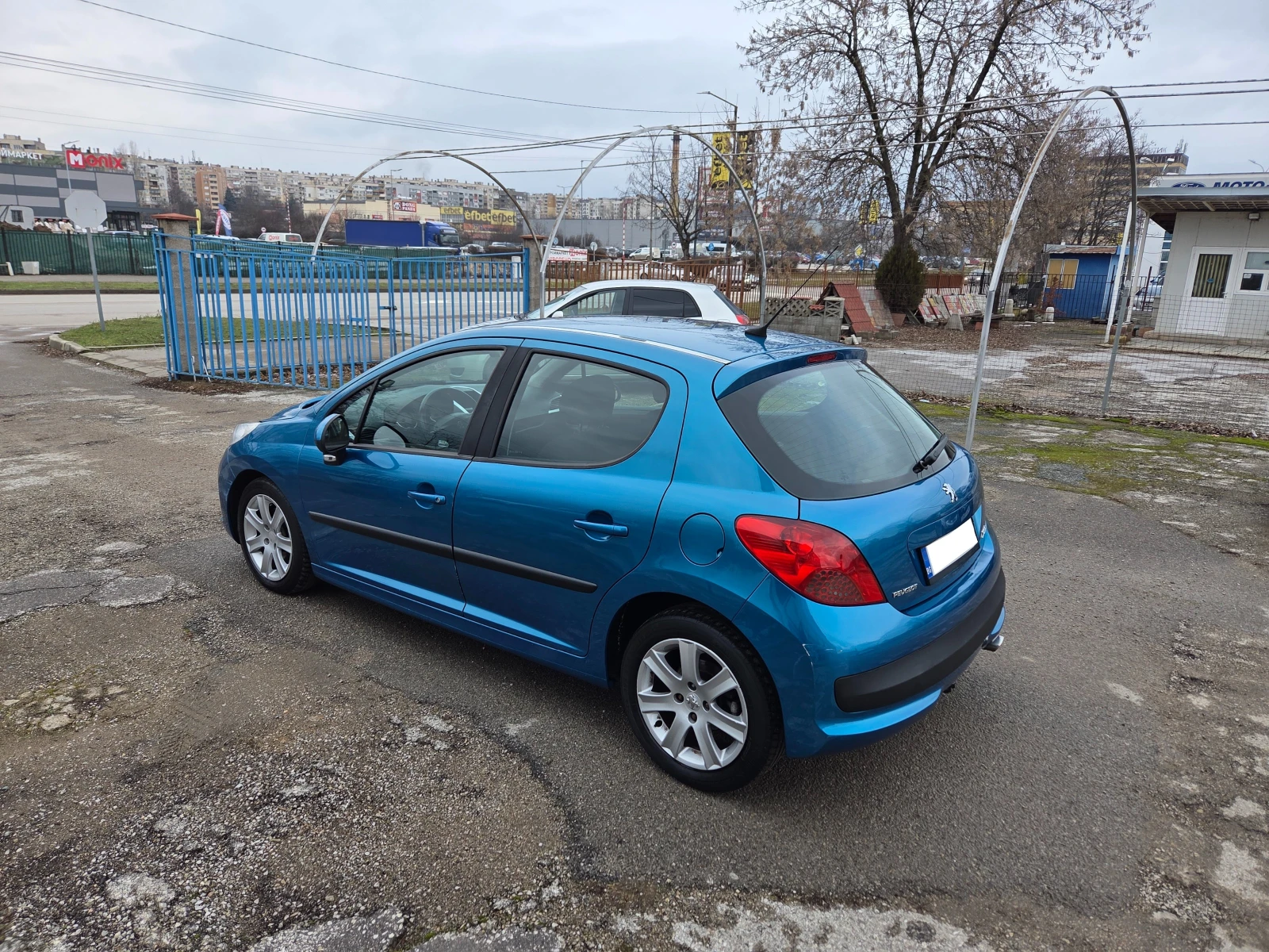 Peugeot 207 1.6HDI Bussines stile Hachback 5dr Euro4 | Mobile.bg � ����������� 4