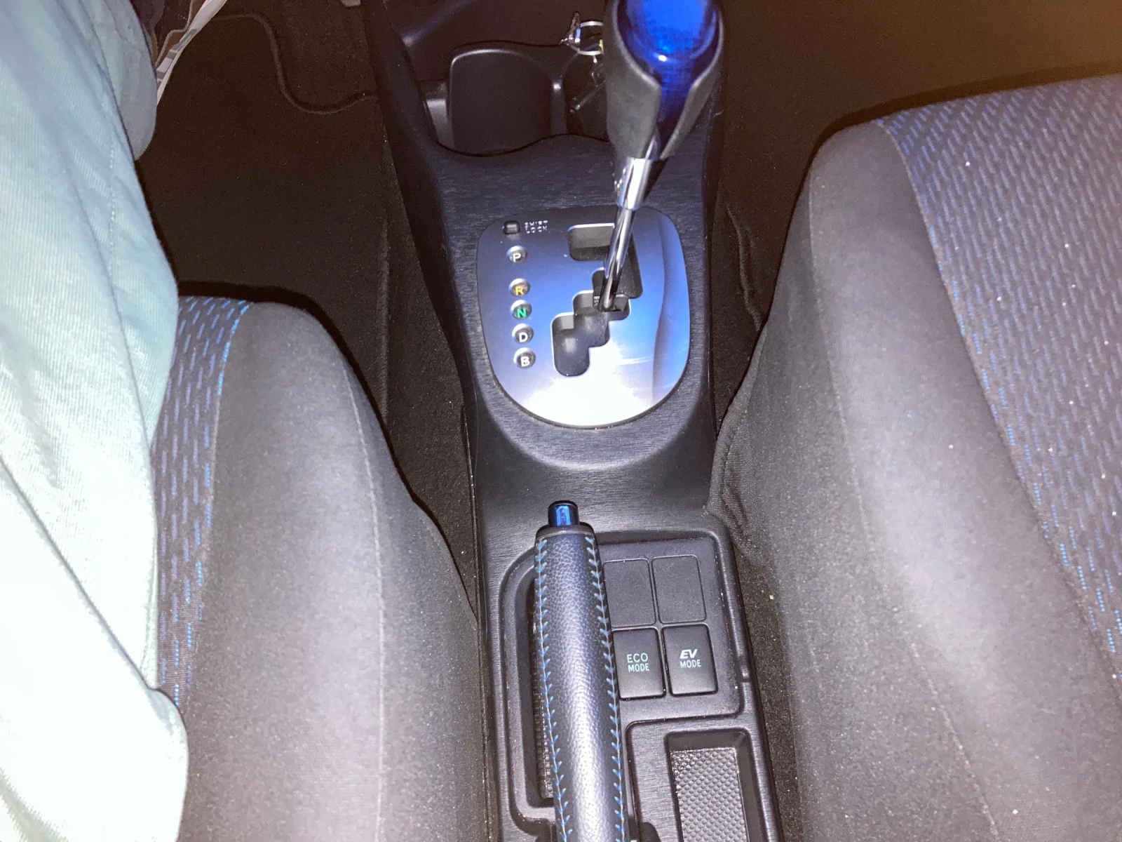 Toyota Yaris 1.5 75ks Hibrid Avtomat 150000km Original | Mobile.bg � ����������� 12