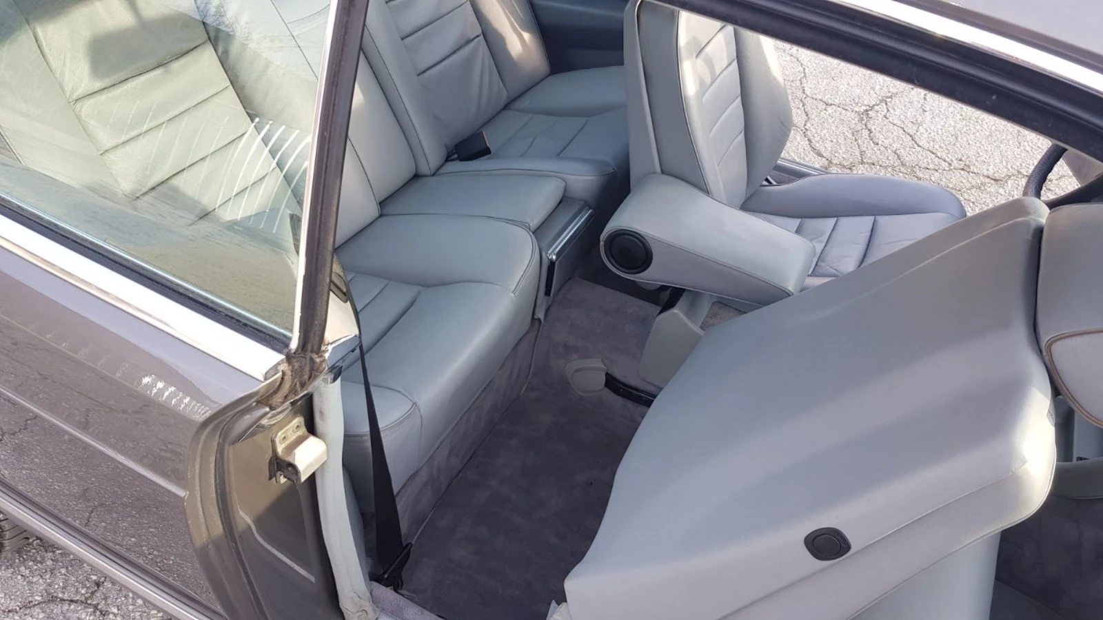 Mercedes-Benz 380 3.8 бензин купе - изображение 8