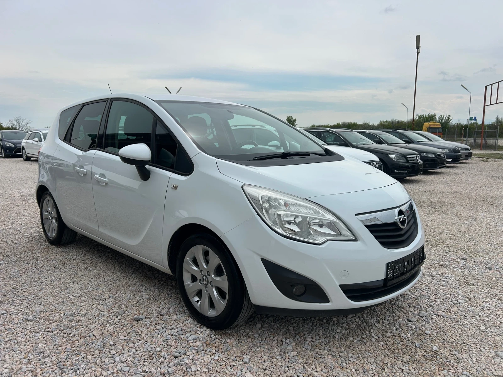 Opel Meriva * 1.4i* 120к.с* ГАЗ* , снимка 2 - Автомобили и джипове - 54264500