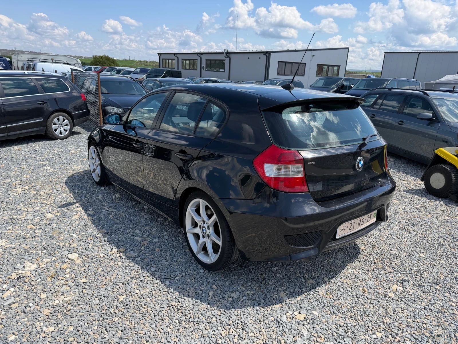 BMW 120, снимка 8 - Автомобили и джипове - 54397031