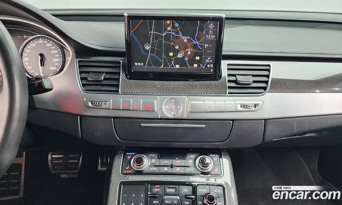Audi S8 4.0 V8| BANG&OLUFSEN| DISTR| МАСАЖ| ОБДУХ| 360, снимка 11 - Автомобили и джипове - 54870366