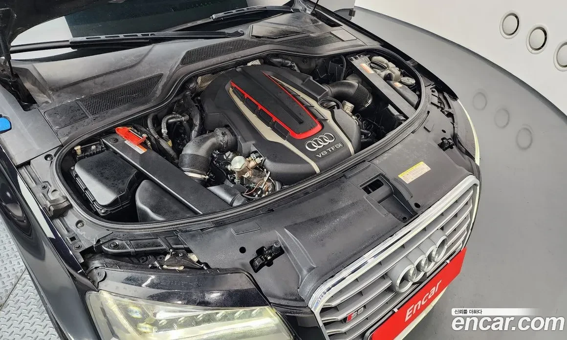 Audi S8 4.0 V8| BANG&OLUFSEN| DISTR| МАСАЖ| ОБДУХ| 360, снимка 17 - Автомобили и джипове - 54870366