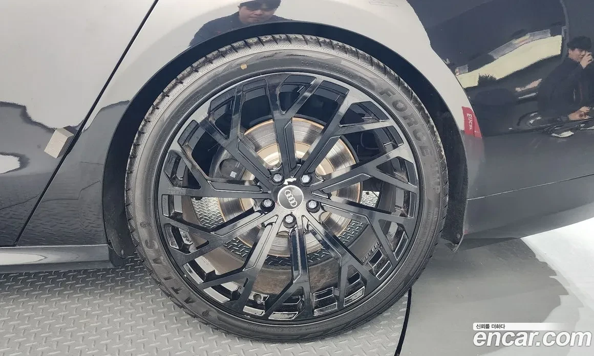 Audi S8 4.0 V8| BANG&OLUFSEN| DISTR| МАСАЖ| ОБДУХ| 360, снимка 16 - Автомобили и джипове - 54870366