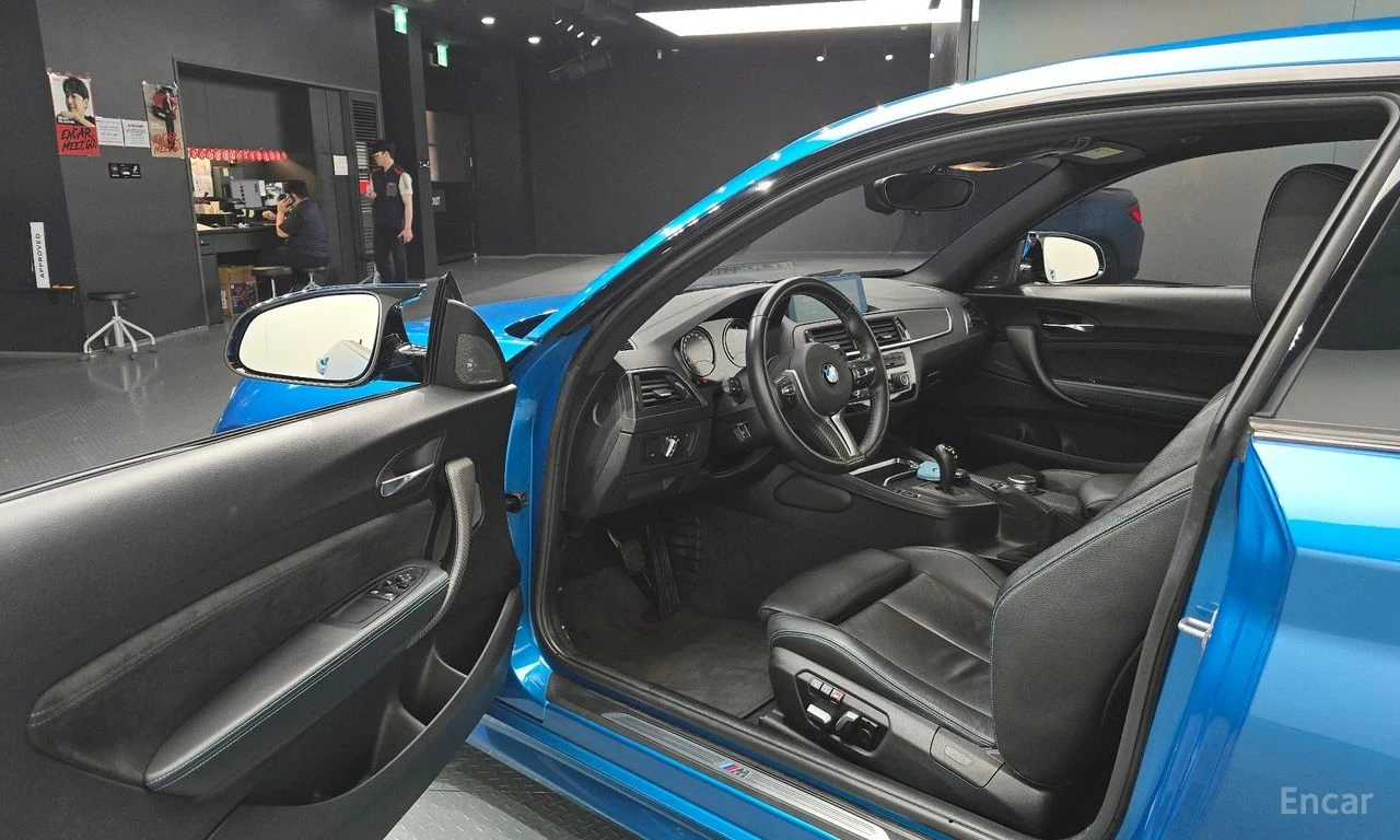 BMW M2 HARMON* KARDON* 360КАМЕРА* МЪРТВА* ТОЧКА* ПОДГРЕВ*, снимка 6 - Автомобили и джипове - 55100930