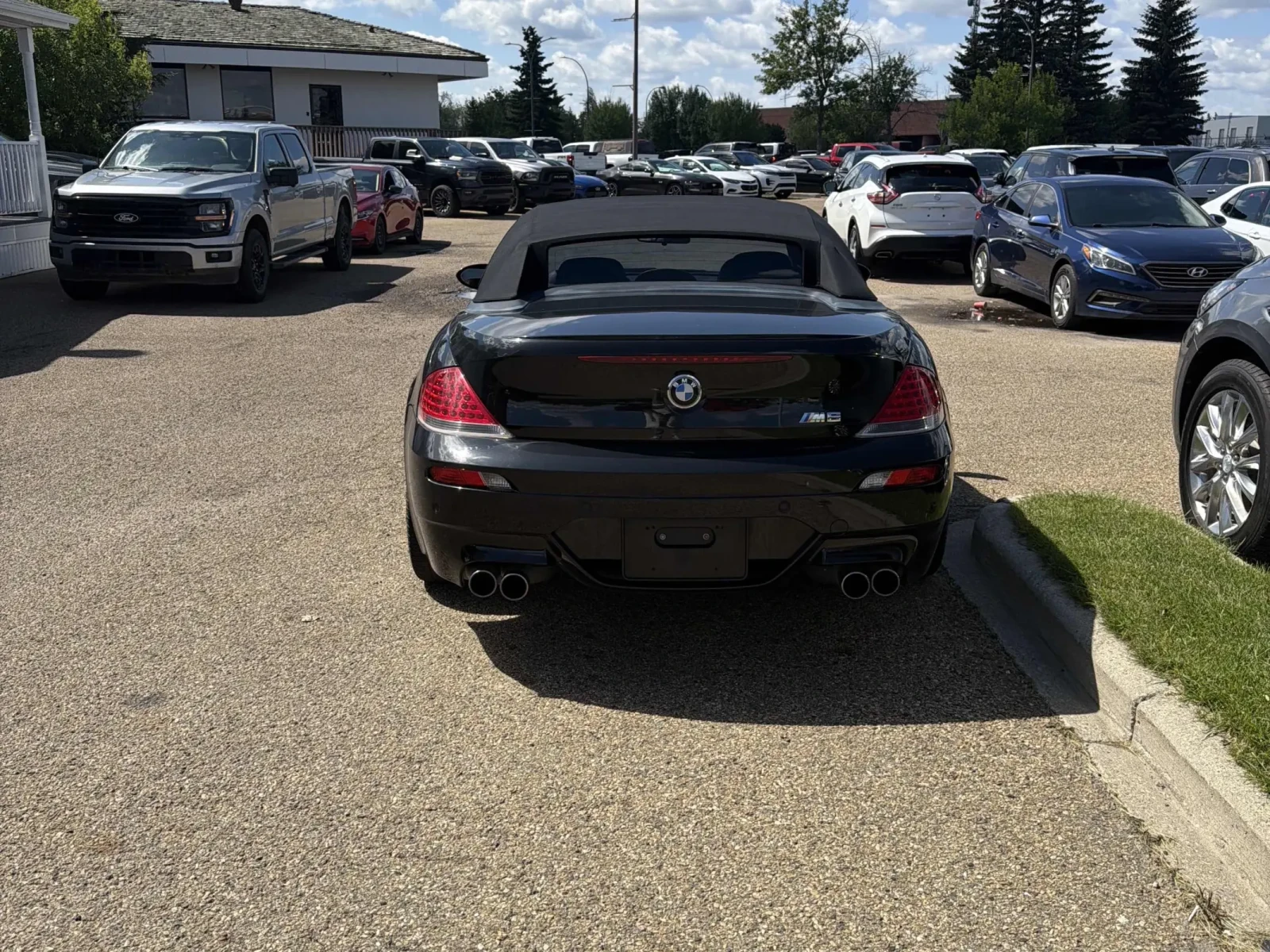 BMW M6 CABRIOLET ЦЕНА ДО БЪЛГАРИЯ АВТОКРЕДИТ, снимка 5 - Автомобили и джипове - 55644364