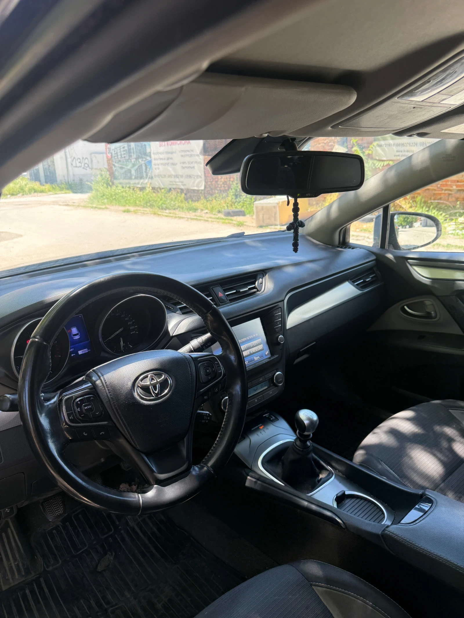 Toyota Avensis, снимка 7 - Автомобили и джипове - 56271431