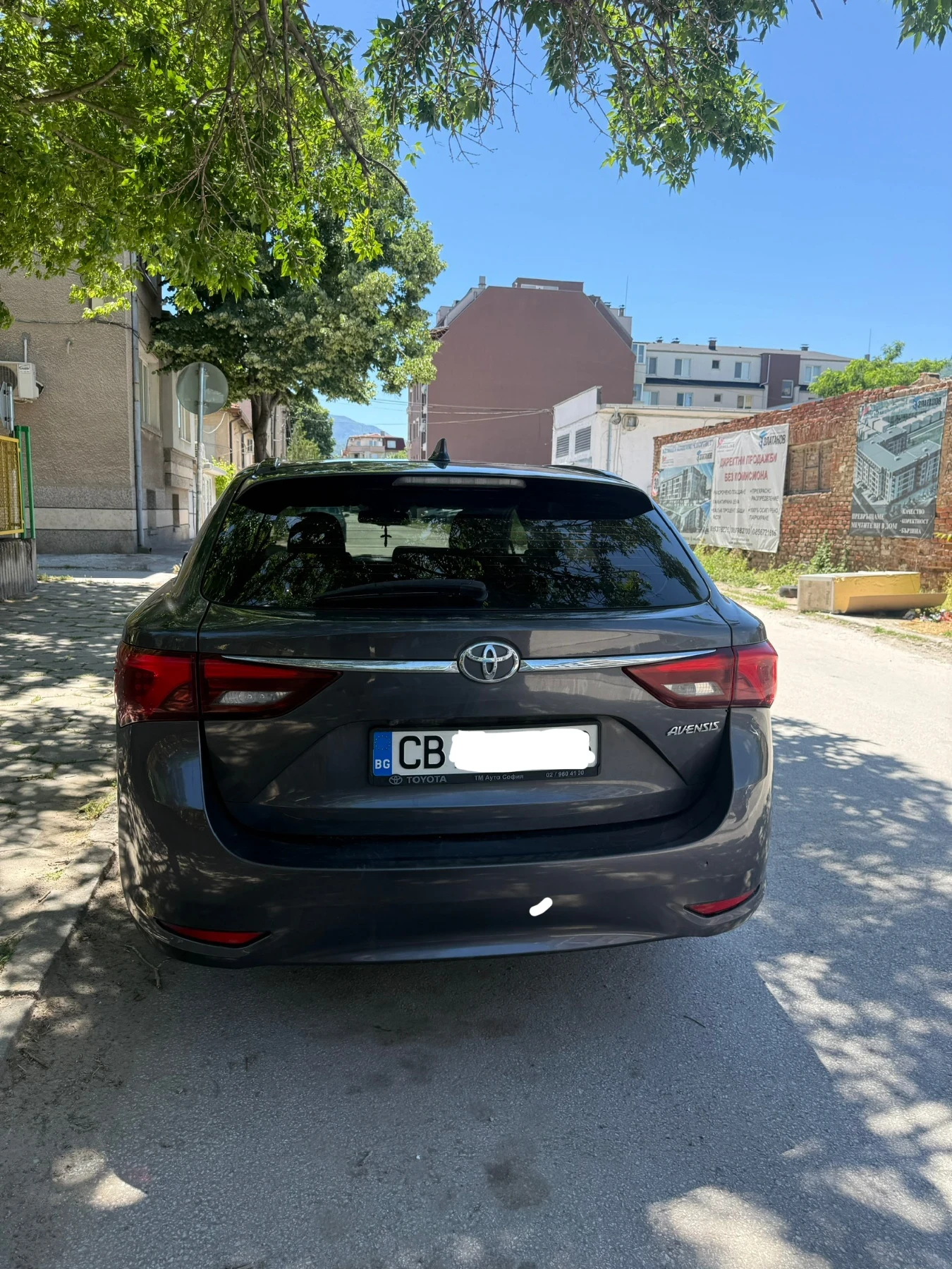 Toyota Avensis, снимка 4 - Автомобили и джипове - 56271431