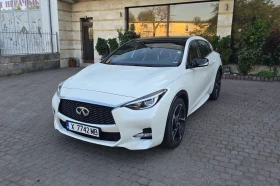     Infiniti Q30