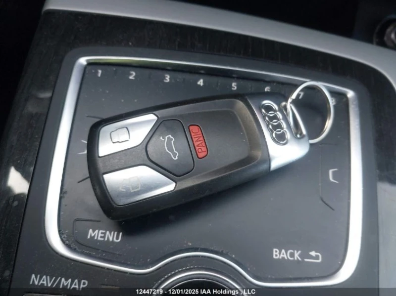 Audi Q7 * CARFAX* БЕЗ ПЪРВОНАЧАЛНА* , снимка 9 - Автомобили и джипове - 52916142