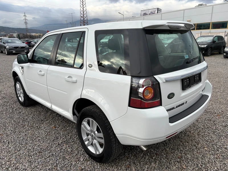 Land Rover Freelander  FACELIFT 2.2TD4 SE-150k.c. 4WD, снимка 4 - Автомобили и джипове - 53030233