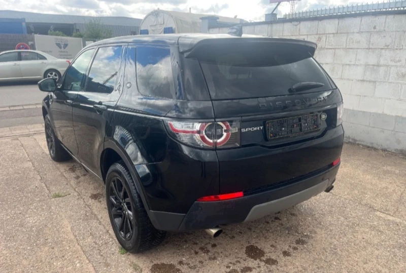 Land Rover Discovery Sport, снимка 5 - Автомобили и джипове - 53133354