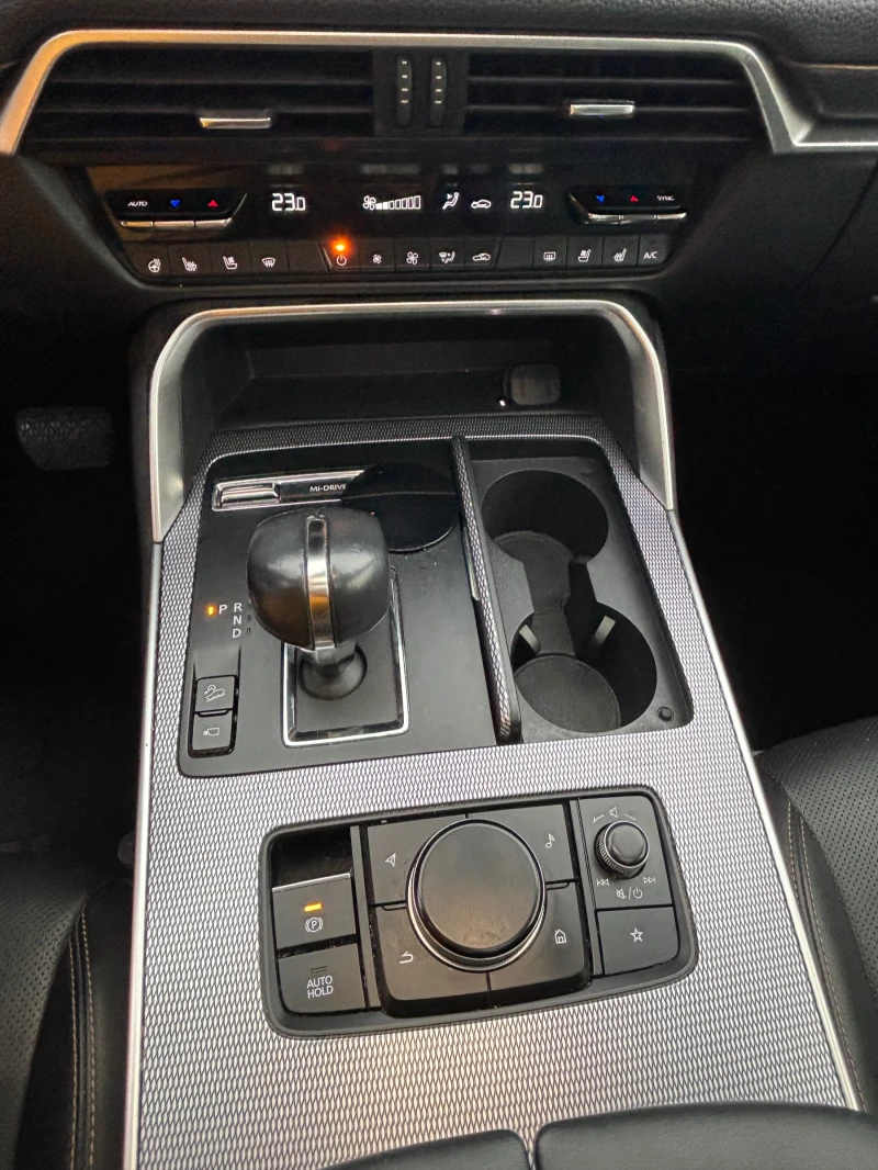 Mazda CX-60 3.3D HYBRUD, снимка 14 - Автомобили и джипове - 53249530