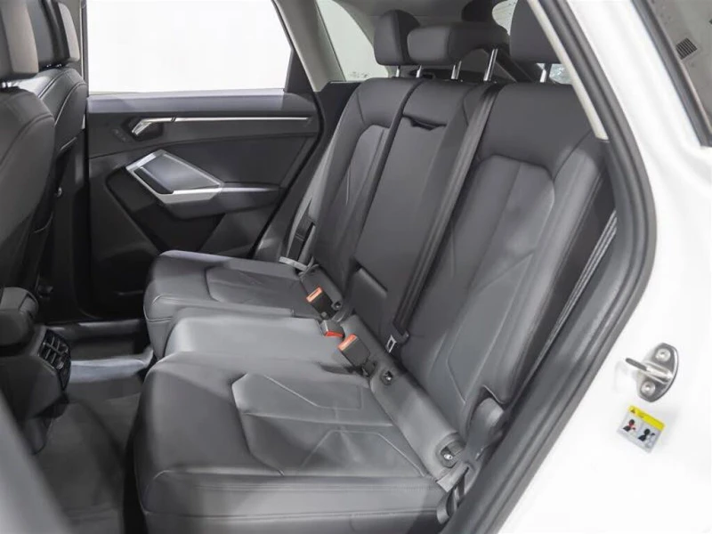 Audi Q3 2020| S-LINE PROGRESSIVE| QUATRRO| DIGITAL| М.ТОЧК, снимка 15 - Автомобили и джипове - 53257545
