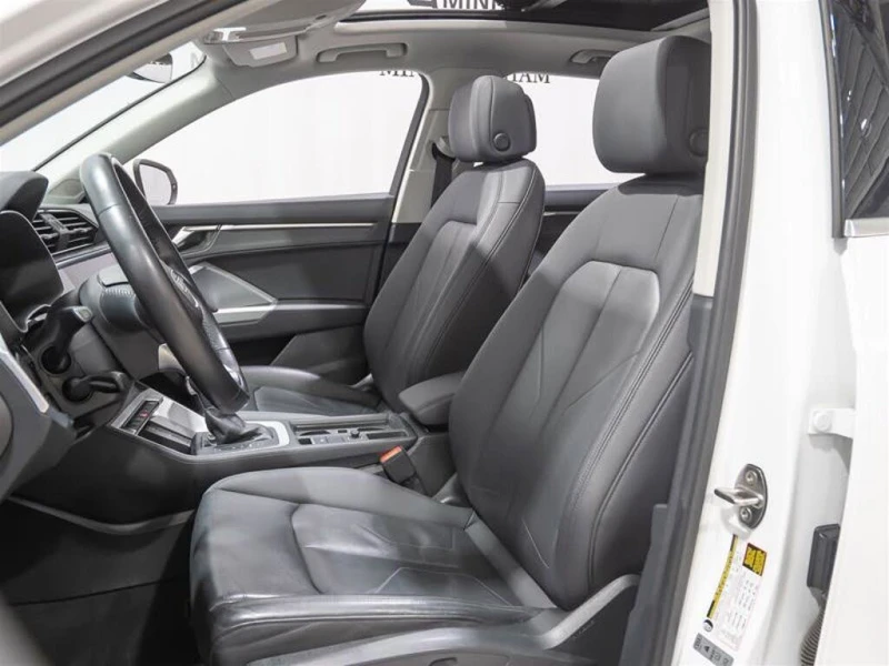 Audi Q3 2020| S-LINE PROGRESSIVE| QUATRRO| DIGITAL| М.ТОЧК, снимка 9 - Автомобили и джипове - 53257545