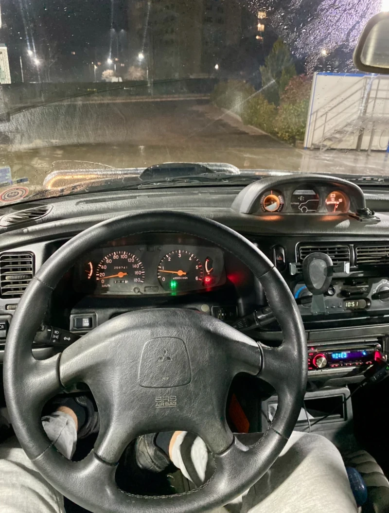 Mitsubishi L200 2.5 , снимка 3 - Автомобили и джипове - 53580645