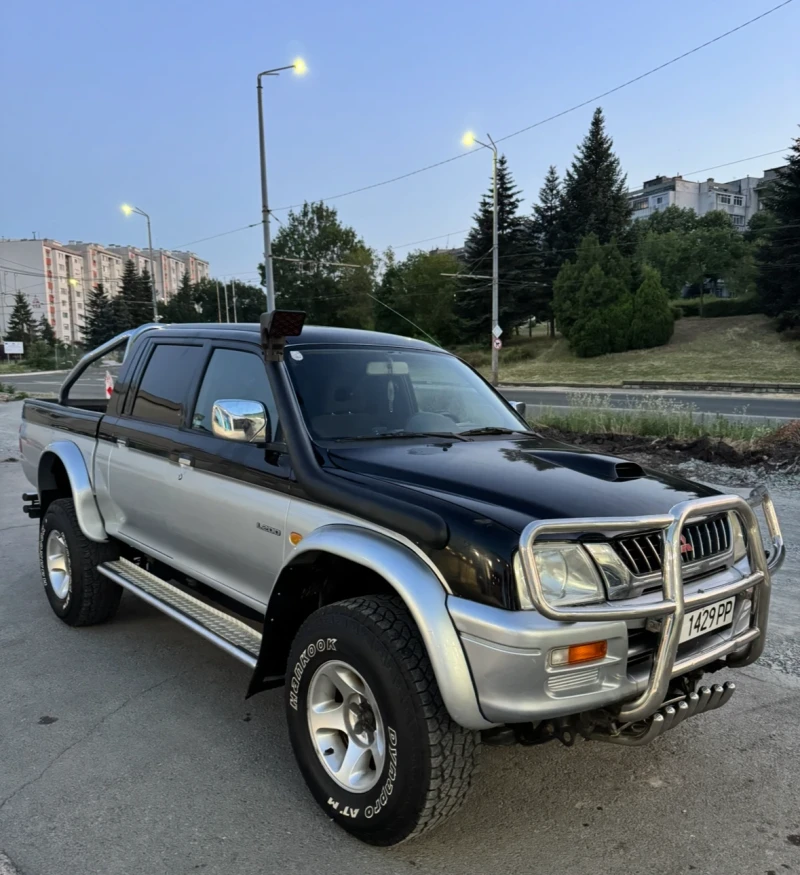 Mitsubishi L200 2.5 , снимка 10 - Автомобили и джипове - 53580645
