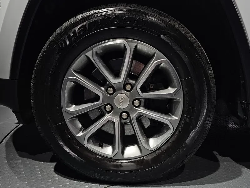 Jeep Cherokee 3.0 Diesel Limited Wk2, снимка 9 - Автомобили и джипове - 53945213