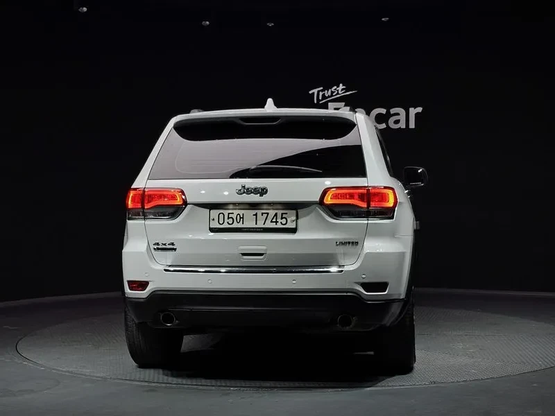 Jeep Cherokee 3.0 Diesel Limited Wk2, снимка 7 - Автомобили и джипове - 53945213