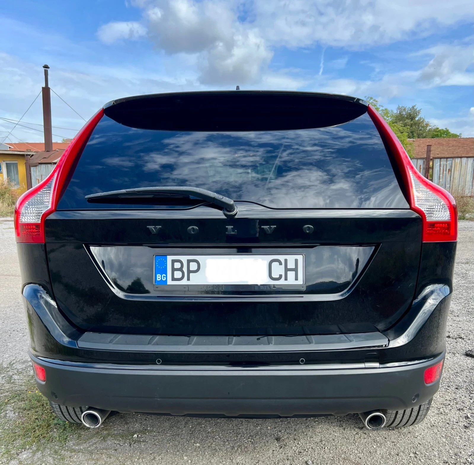 Volvo XC60 D3 - изображение 7