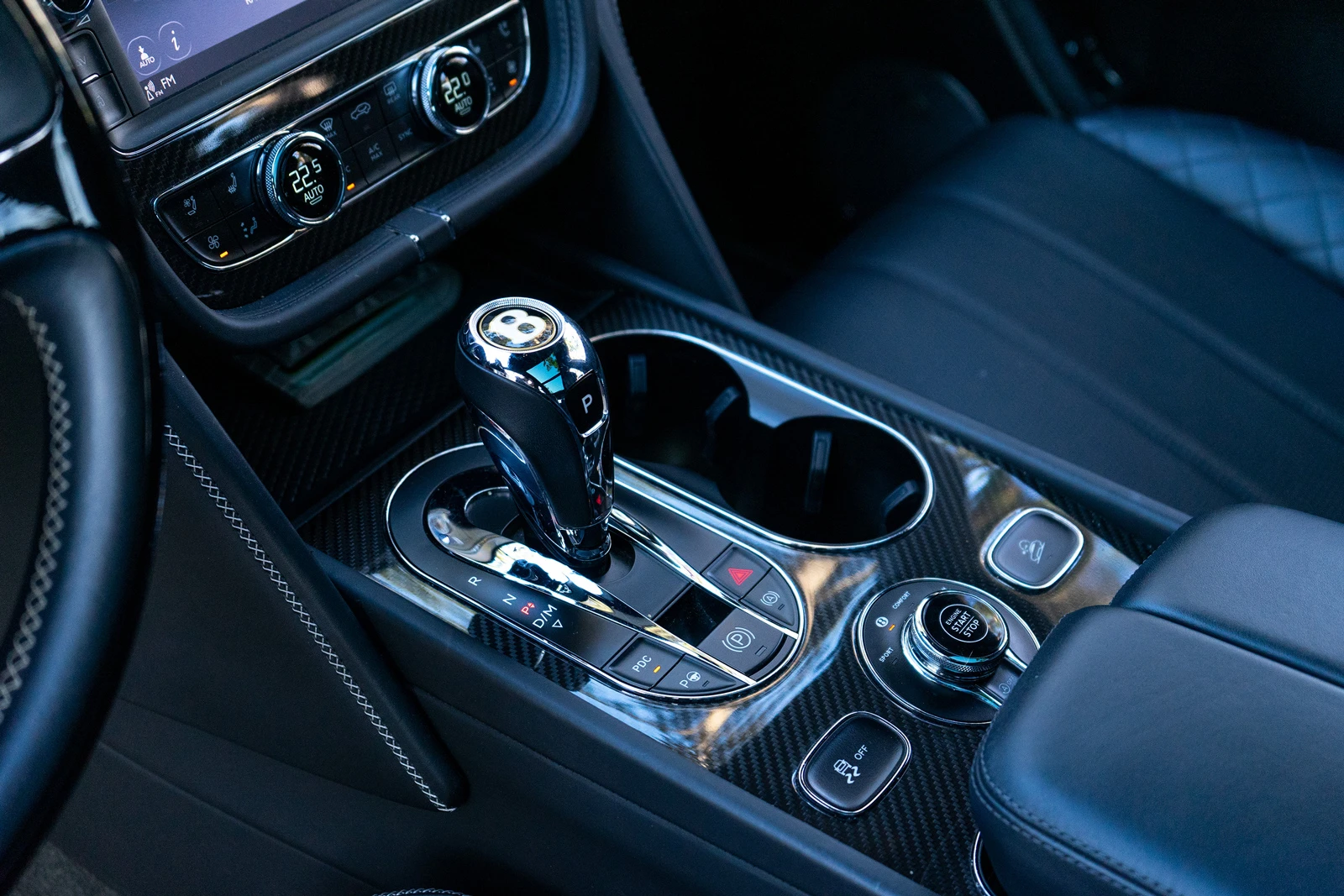 Bentley Bentayga   /  | Mobile.bg   17