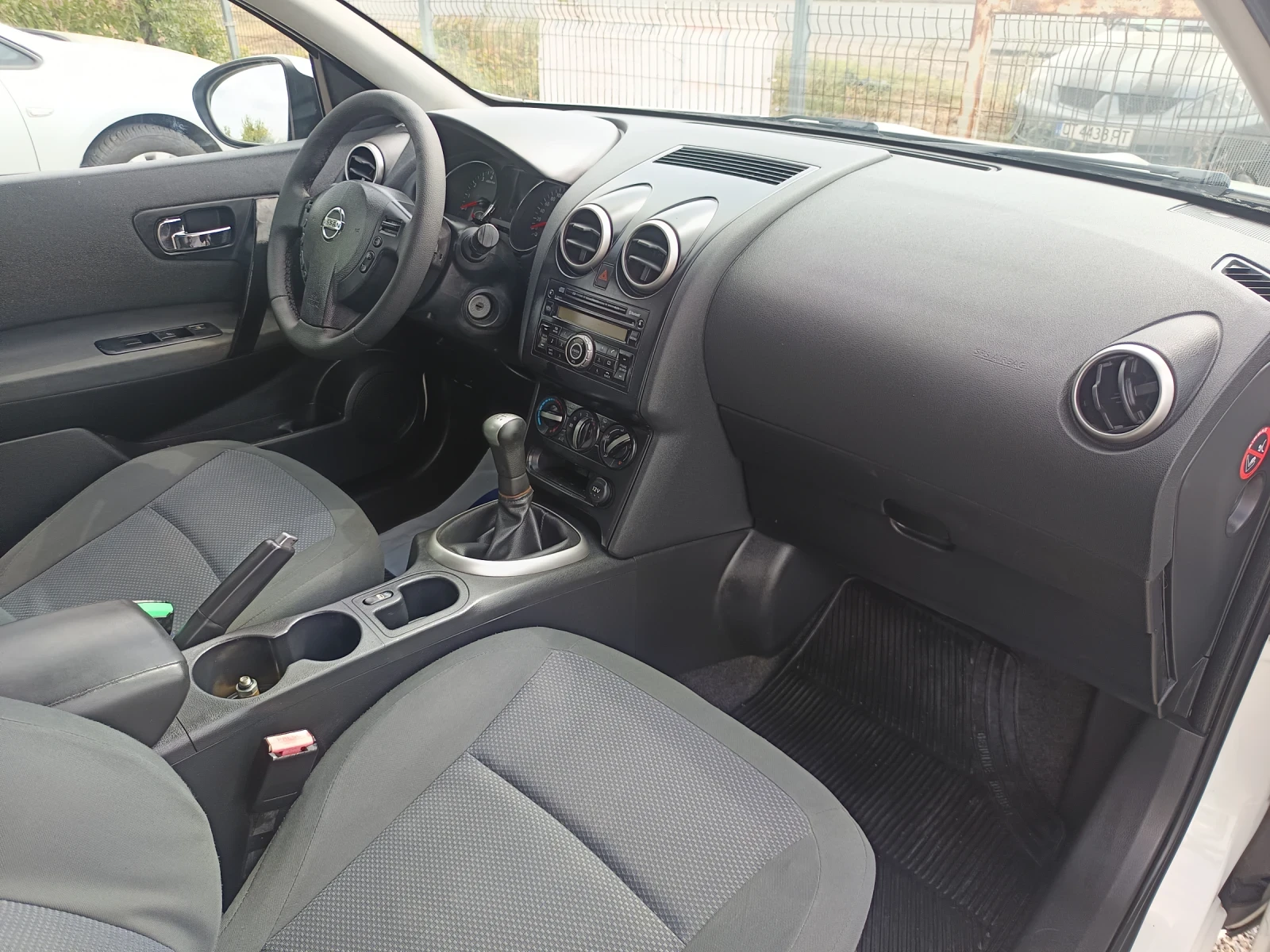 Nissan Qashqai 1.6 ГАЗ, КЛИМАТИК  | Mobile.bg — изображение 15