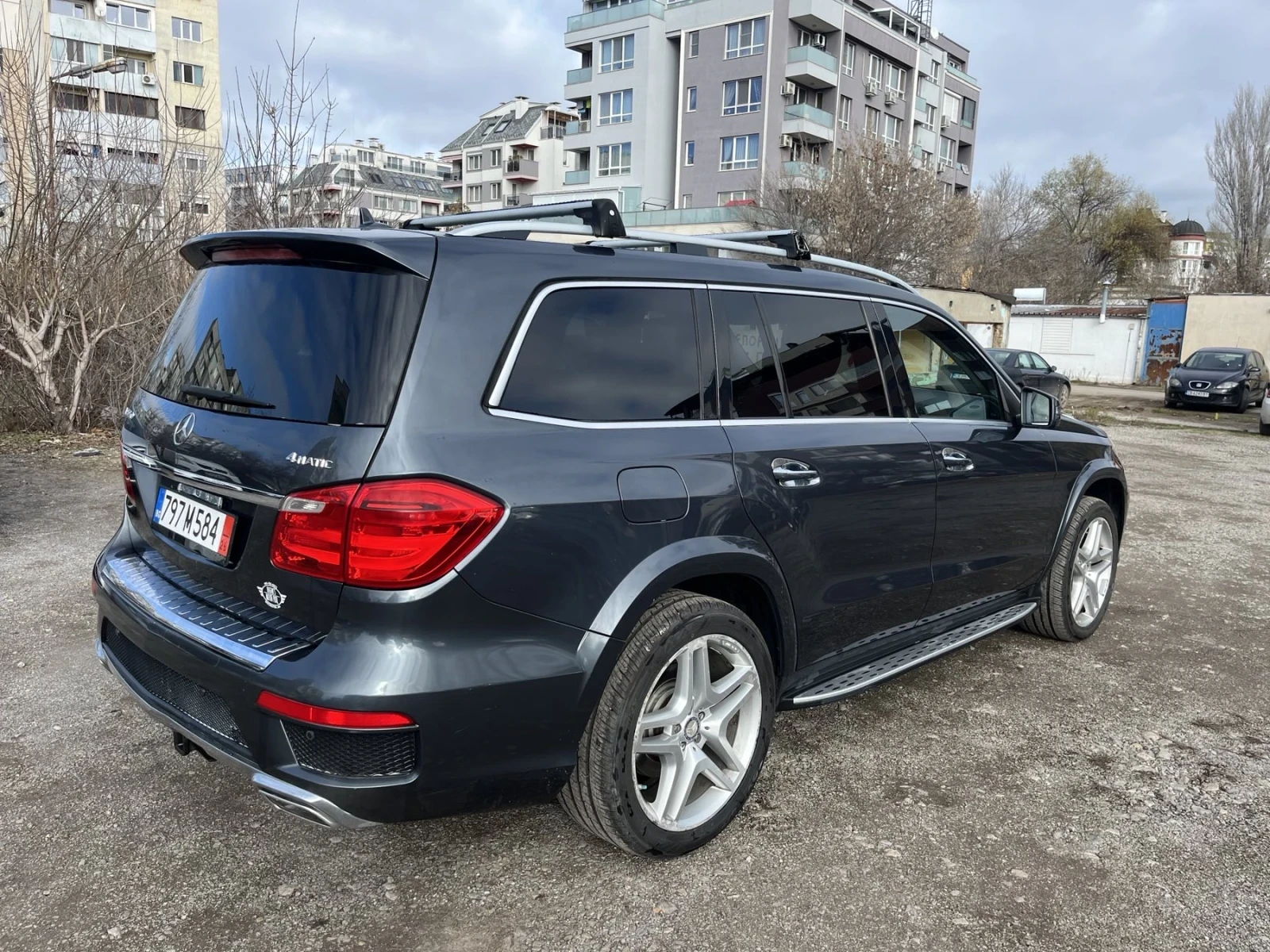 Mercedes-Benz GL 550  - изображение 6