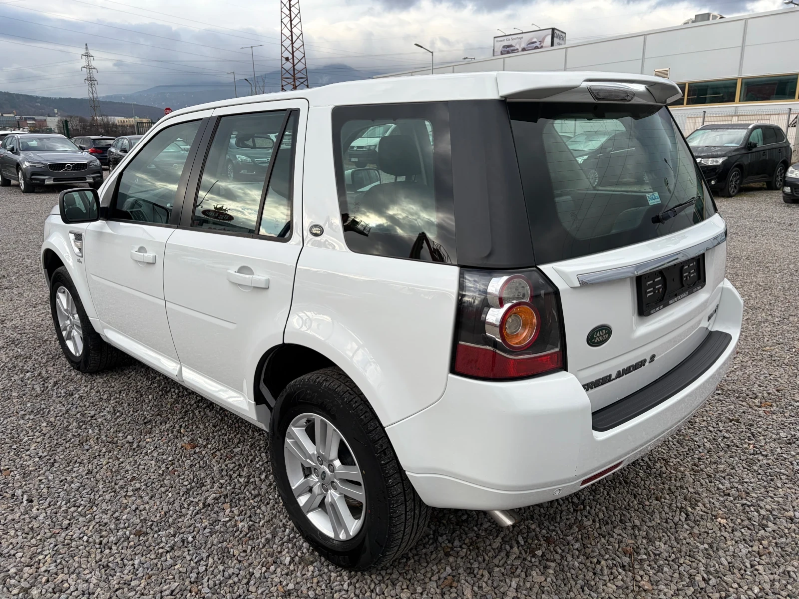 Land Rover Freelander  FACELIFT 2.2TD4 SE-150k.c. 4WD - изображение 4
