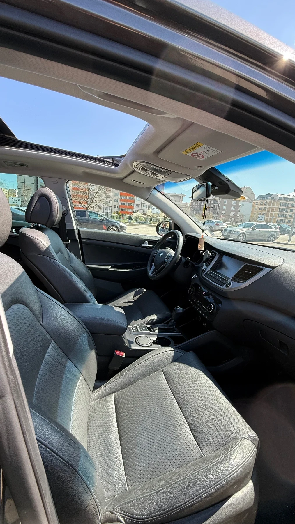 Hyundai Tucson 4x4 БЕЗ ЗАБЕЛЕЖКИ   БЕЗ РАЗХОДИ   FULL+ FULL, снимка 9 - Автомобили и джипове - 54100132