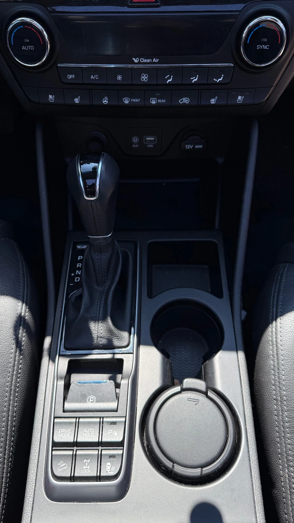 Hyundai Tucson 4x4 БЕЗ ЗАБЕЛЕЖКИ   БЕЗ РАЗХОДИ   FULL+ FULL, снимка 13 - Автомобили и джипове - 54100132