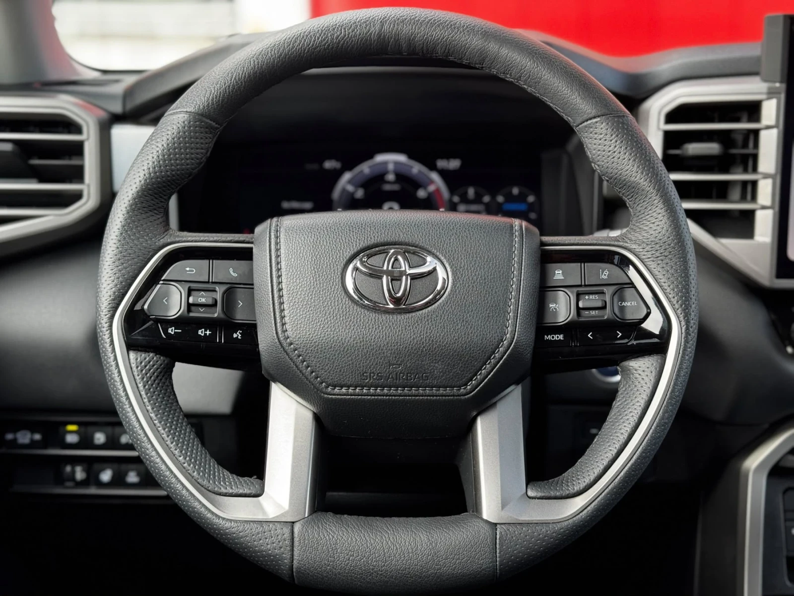 Toyota Sequoia, снимка 3 - Автомобили и джипове - 55507957