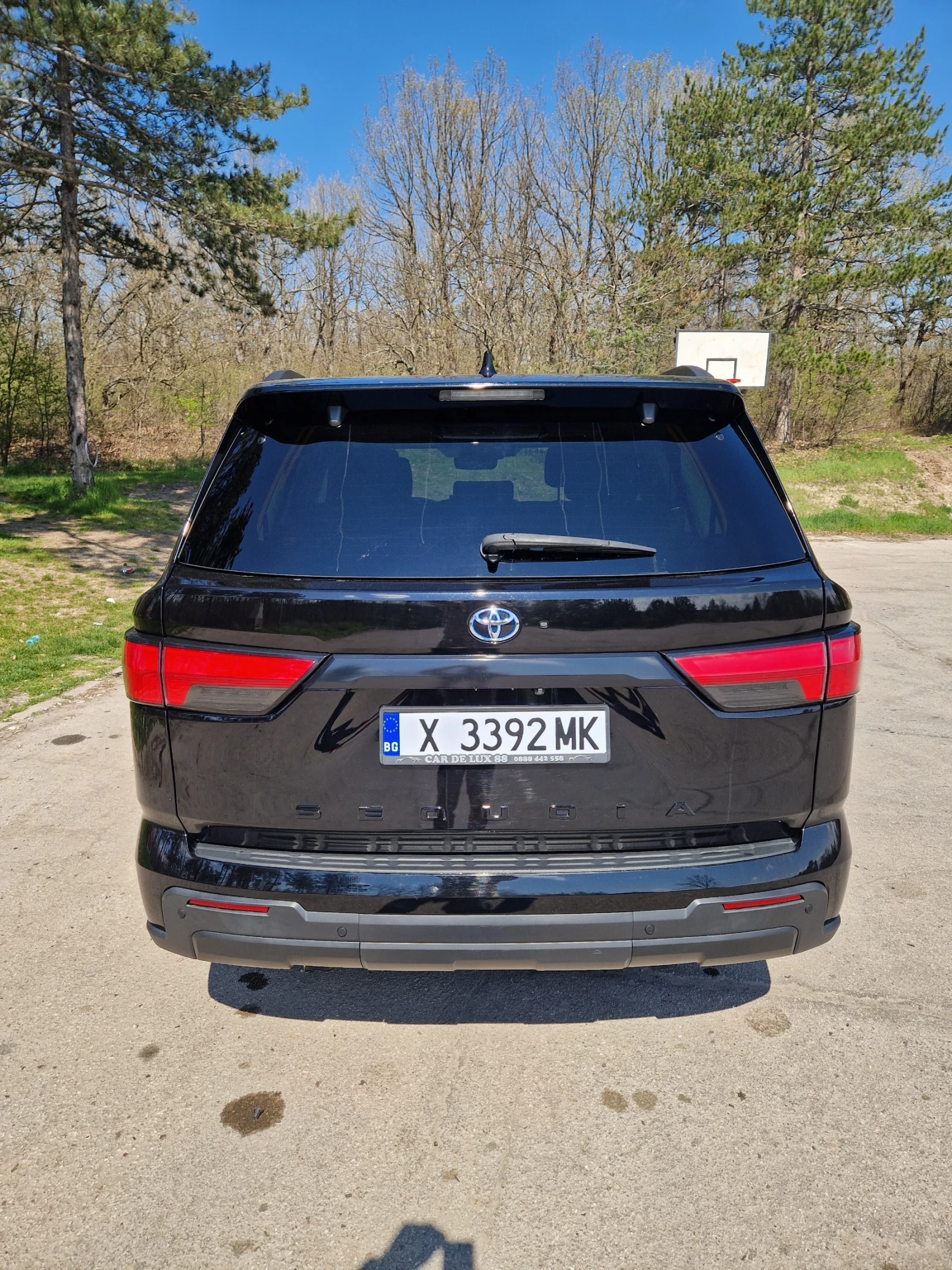 Toyota Sequoia, снимка 2 - Автомобили и джипове - 54451685