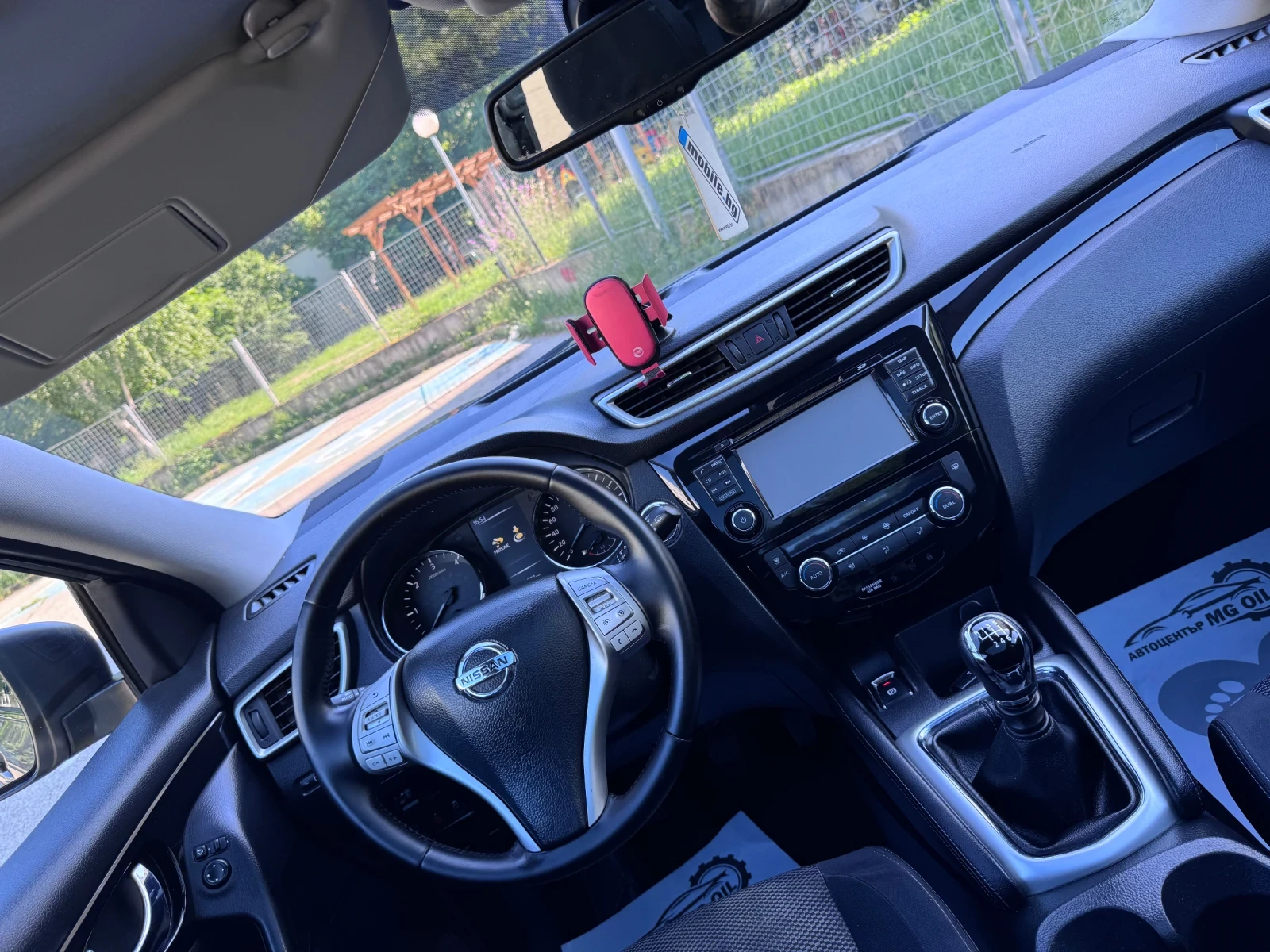 Nissan Qashqai 1, 5dci Пан/нави/Камера, снимка 11 - Автомобили и джипове - 54753995