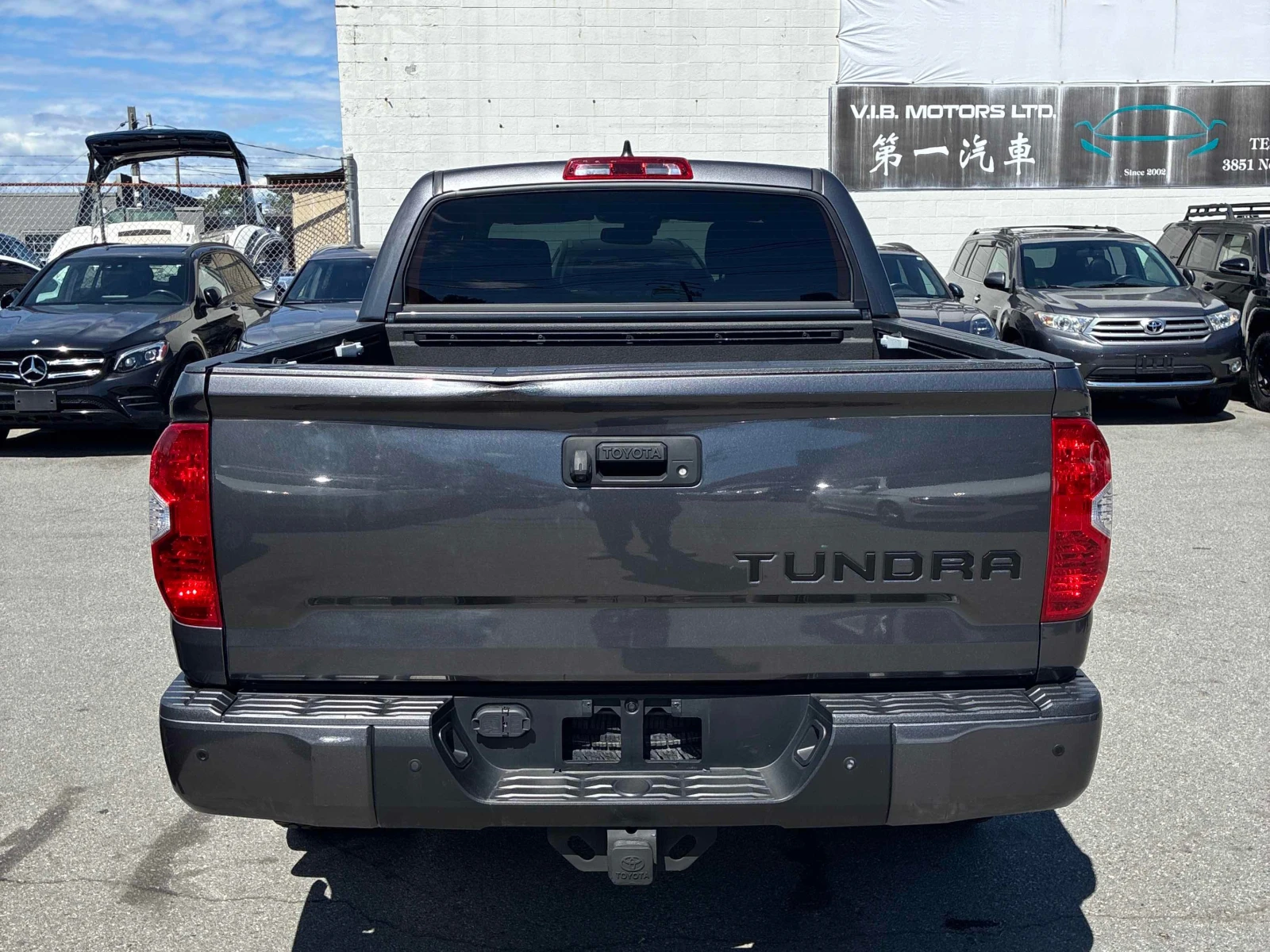 Toyota Tundra 5.7L 8cyl 4WD | Mobile.bg � ����������� 4