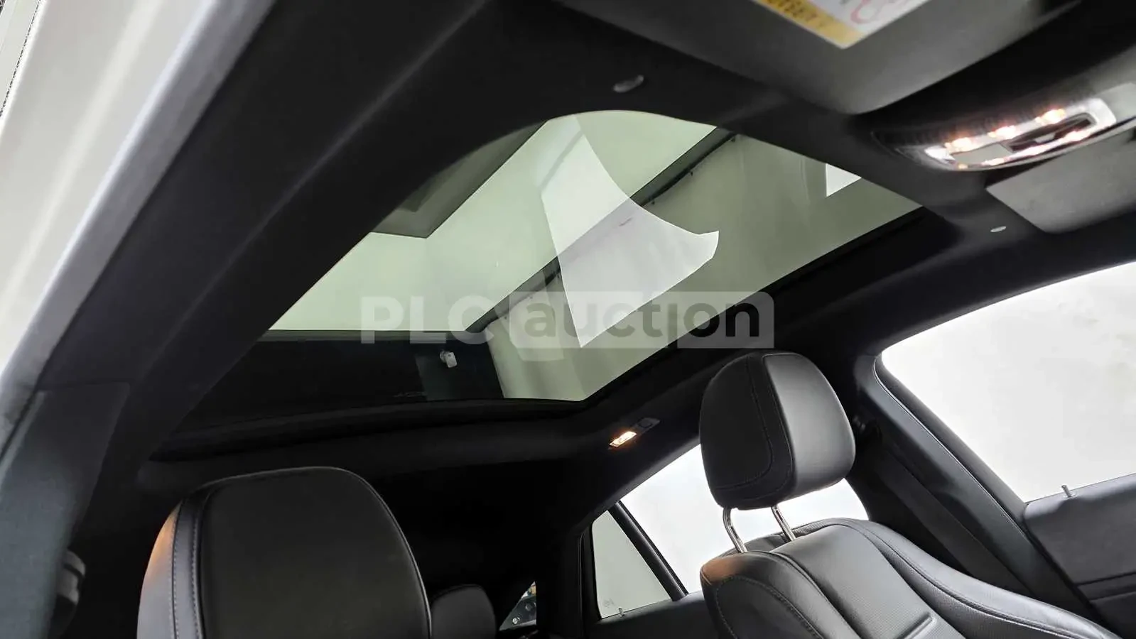 Mercedes-Benz GLE 400 ДИСТРОНИК * ОБДУХВАНЕ * HEAD-UP * BURMESTER, снимка 17 - Автомобили и джипове - 54997405
