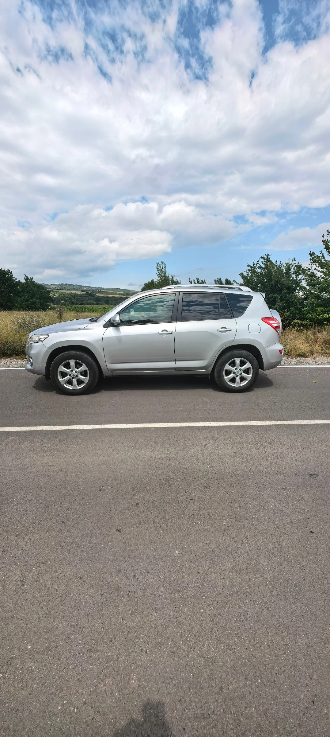Toyota Rav4, снимка 3 - Автомобили и джипове - 55436765