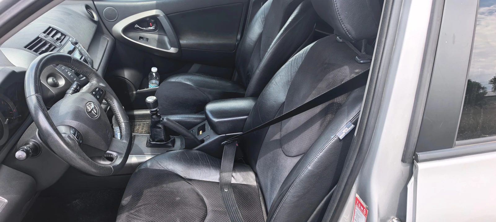 Toyota Rav4, снимка 9 - Автомобили и джипове - 55436765
