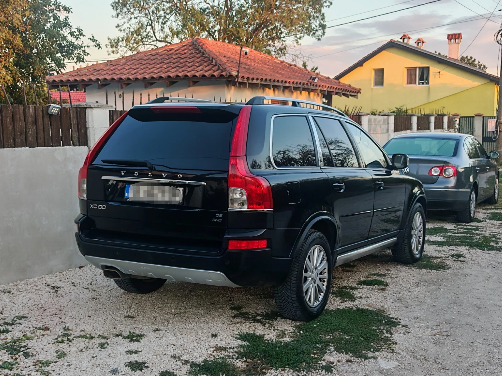 Volvo Xc90 2.4  D5 Executive AWD, снимка 3 - Автомобили и джипове - 56184116