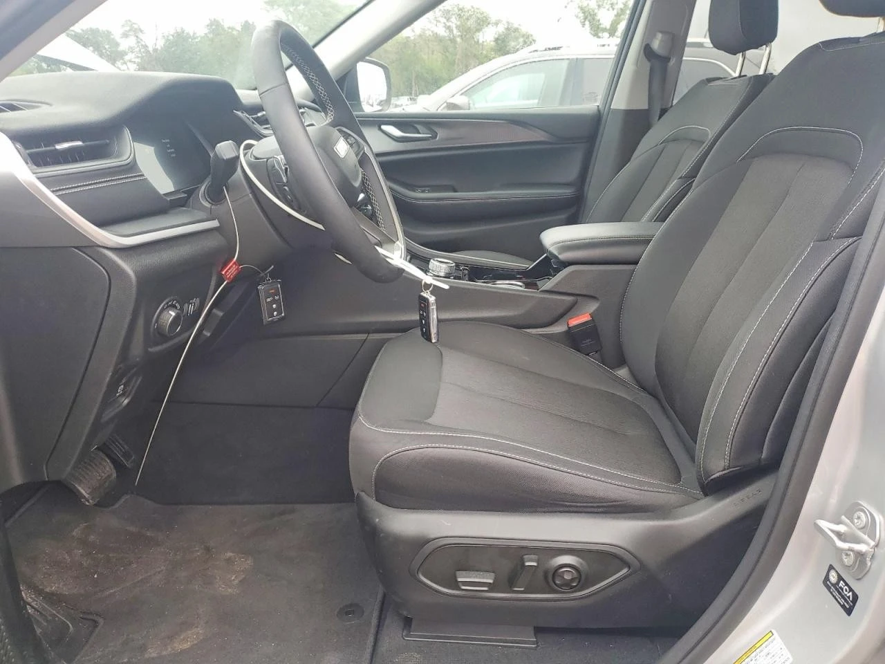 Jeep Grand cherokee LAREDO 4x4  | Mobile.bg � ����������� 7