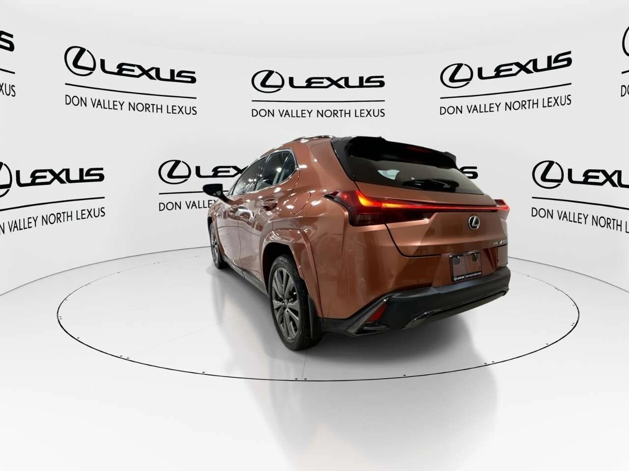 Lexus UX F Sport Design | Mobile.bg � ����������� 6