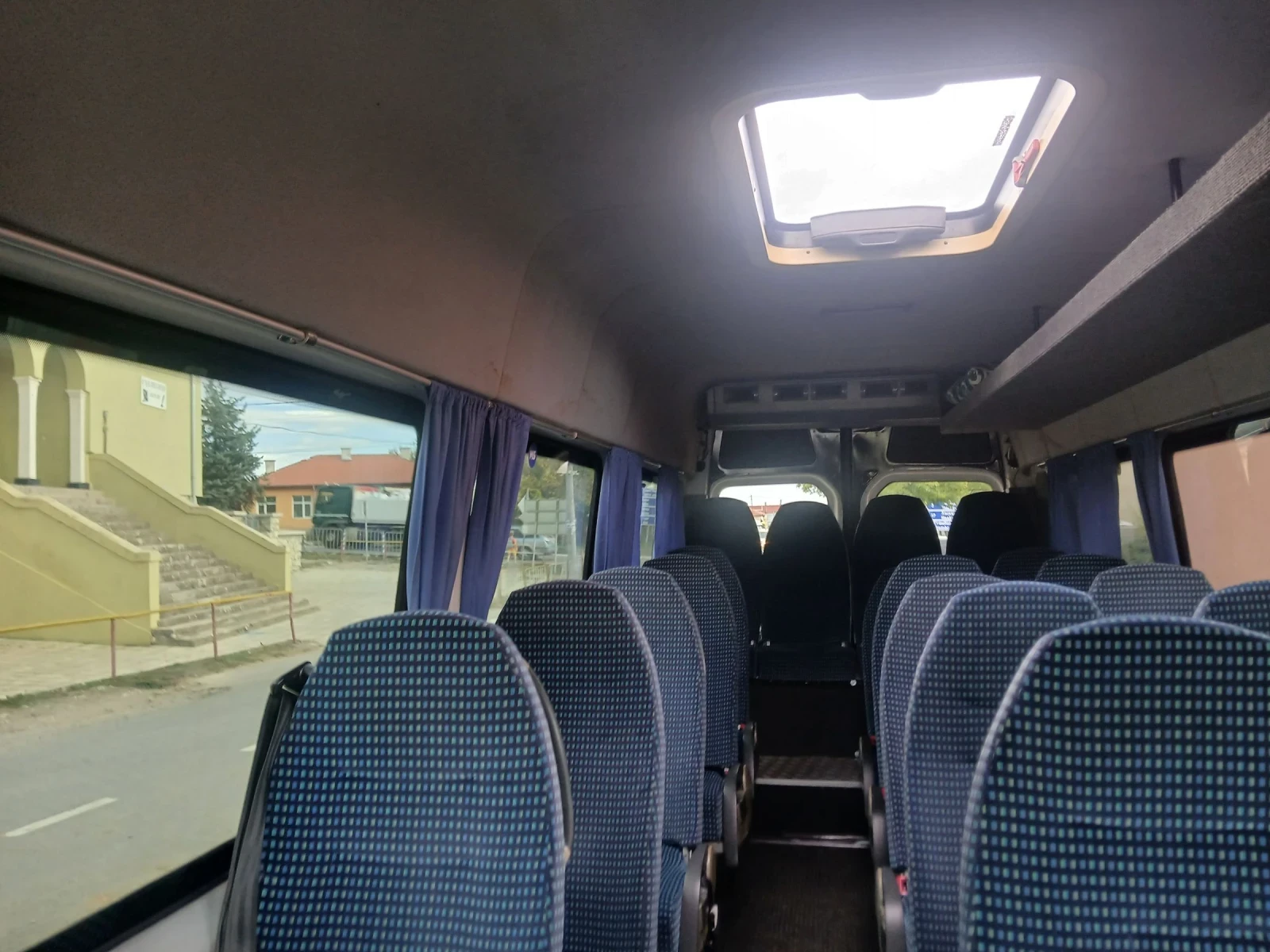 Mercedes-Benz Sprinter 518, снимка 4 - Бусове и автобуси - 54859804