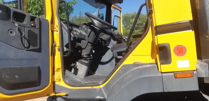 Daf Xf 95.430 4 оси, клима, снимка 11 - Камиони - 52566661