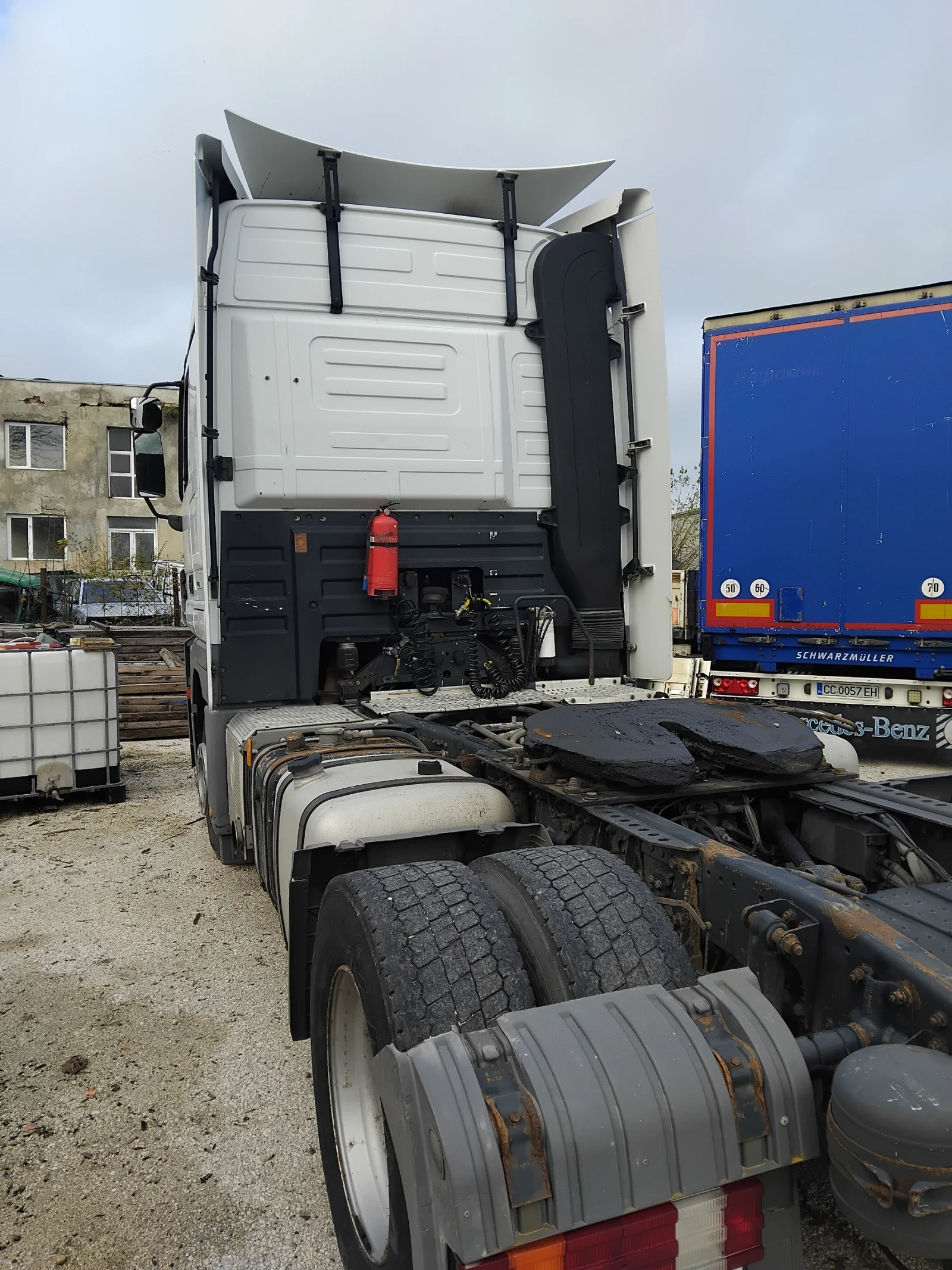 Mercedes-Benz Actros 18.46 - изображение 9