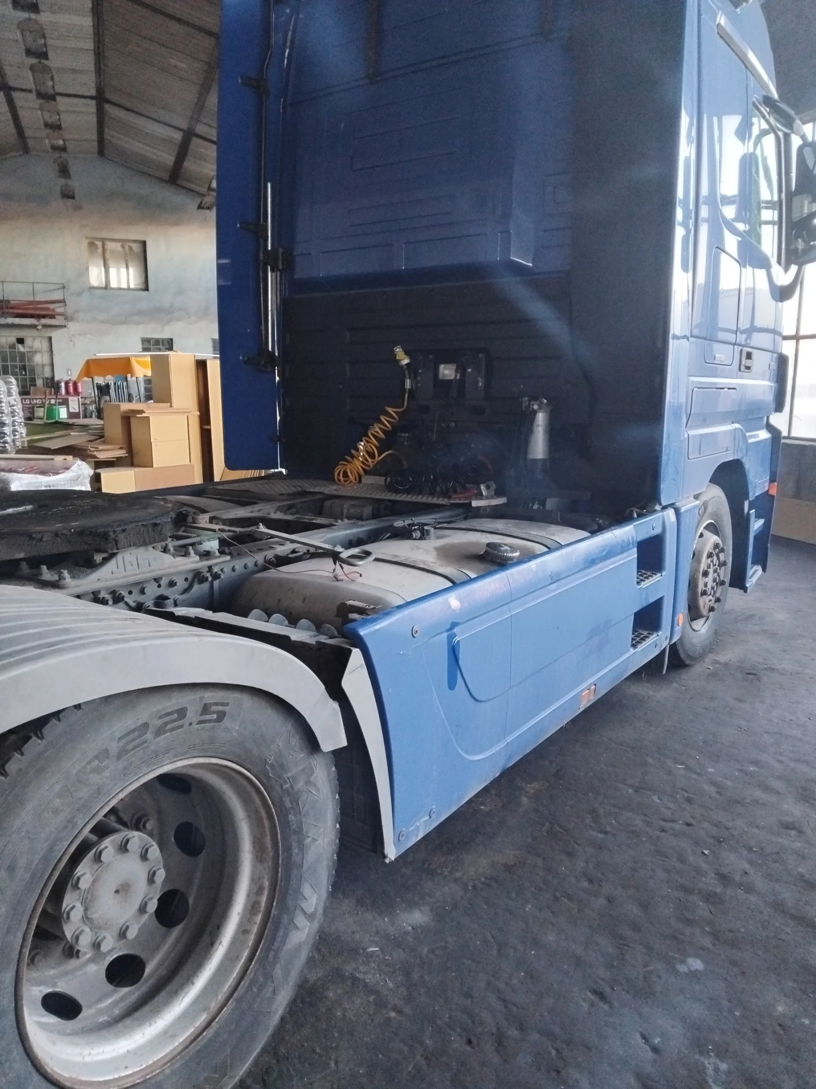 Mercedes-Benz Actros 18.46 - изображение 2